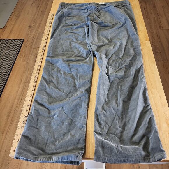 NWT Calvin Klein Jeans Gray Corduroy Straight Leg Sz. 16 Cotton Stretch - Picture 11 of 14